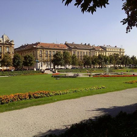 Zagrebrent Apartments Eksteriør billede