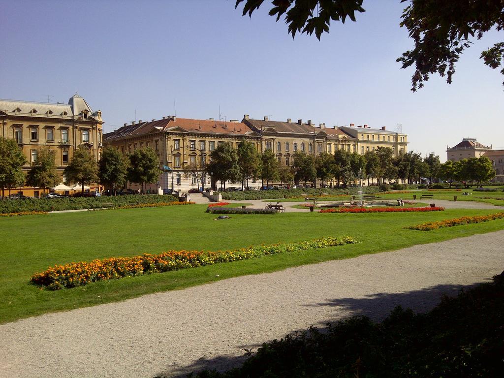 Zagrebrent Apartments Eksteriør billede